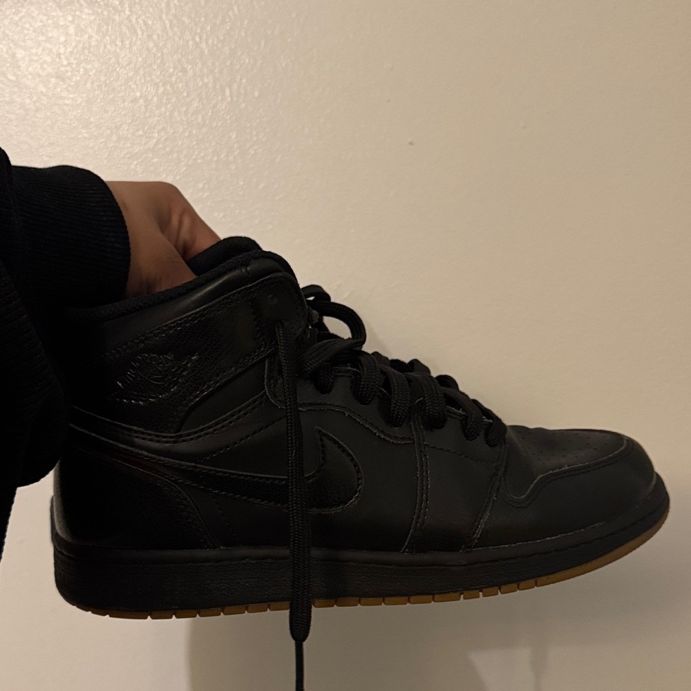Black High-Top Nike Air Men's Sneakers